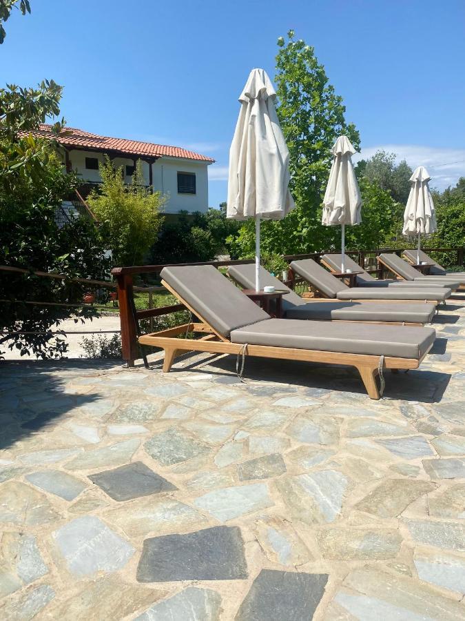 Sergios Koukounaries Extérieur photo
